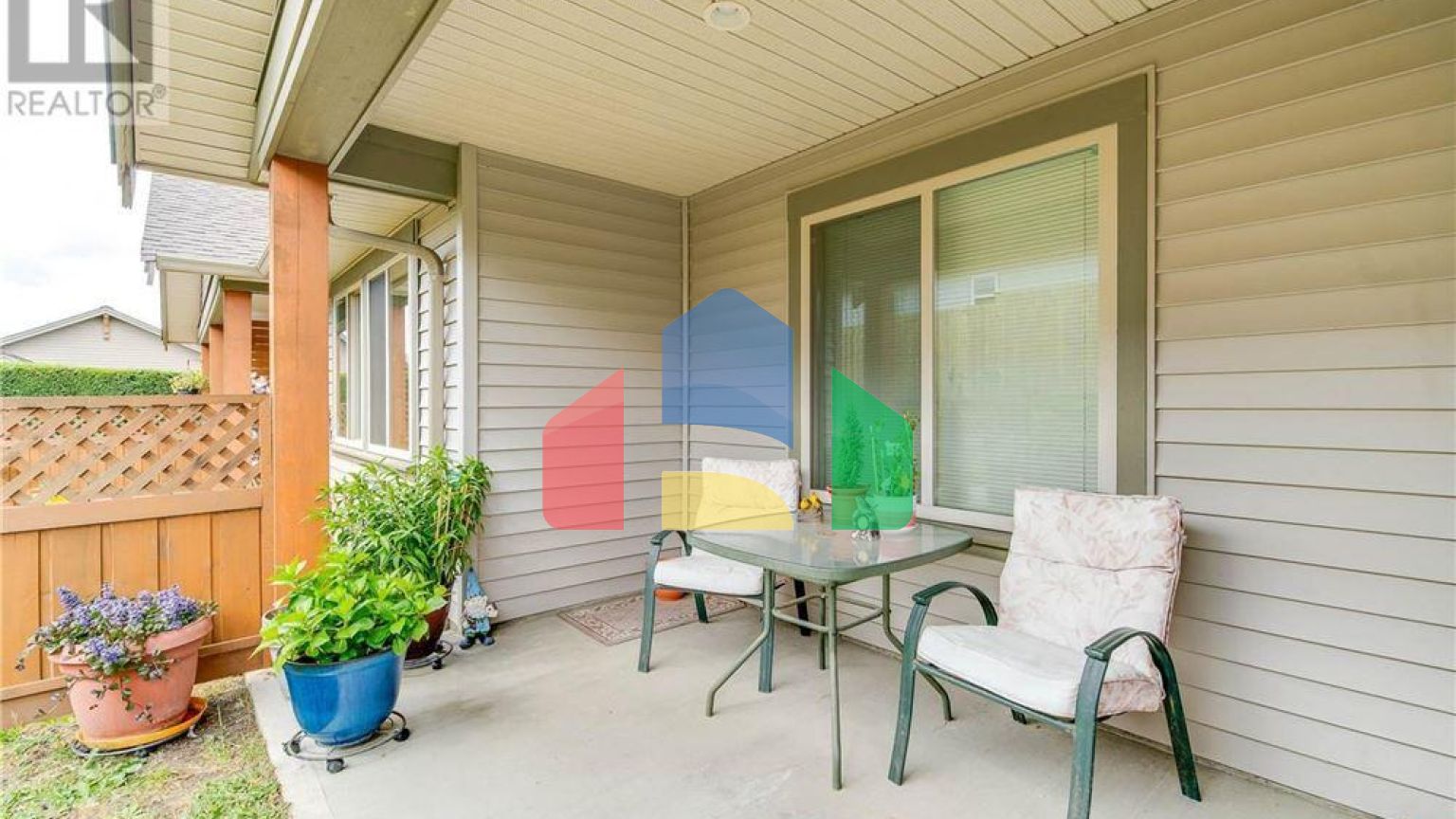 Residential - Condo/Apartment - Port Alberni, Canada - Canada