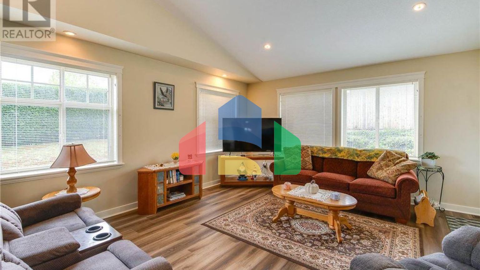 Residential - Condo/Apartment - Port Alberni, Canada - Canada