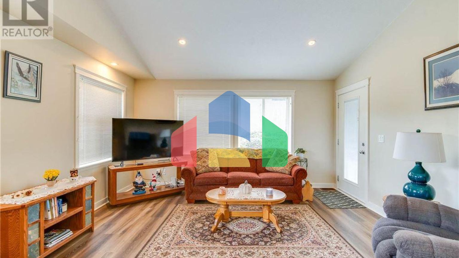 Residential - Condo/Apartment - Port Alberni, Canada - Canada