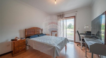 Residential - Condo/Apartment - T2 - Urgezes, Guimaraes - PT
