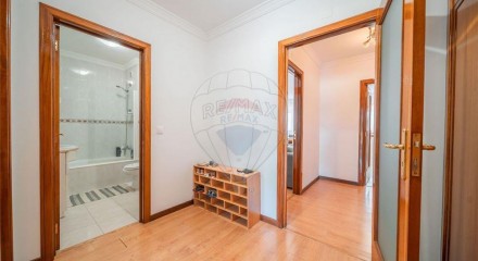 Residential - Condo/Apartment - T2 - Urgezes, Guimaraes - PT