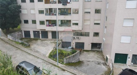 Residential - Garage - Tavarede, Figueira da Foz - PT
