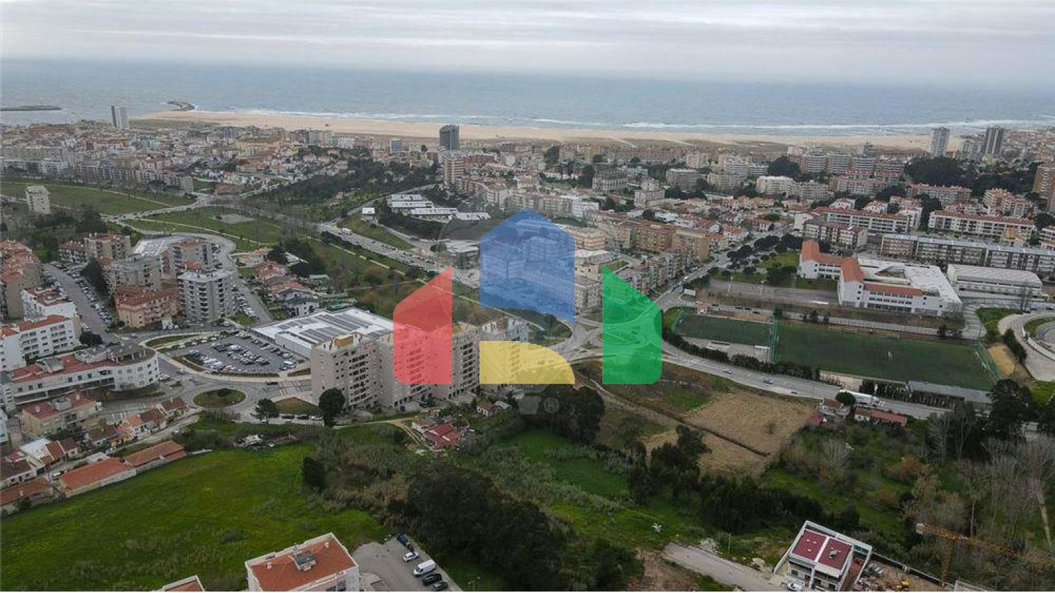 Residential - Garage - Tavarede, Figueira da Foz - PT