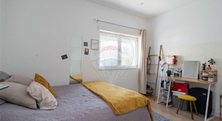 Residential - Condo/Apartment - T2 - Marinha Grande, Marinha Grande - PT