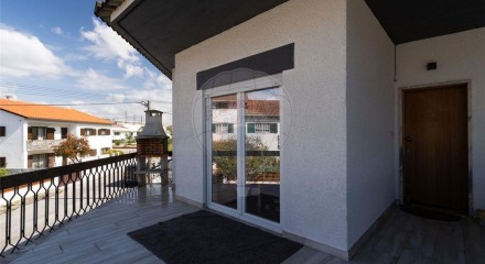 Residential - Condo/Apartment - T2 - Marinha Grande, Marinha Grande - PT