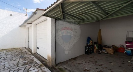 Residential - Condo/Apartment - T2 - Marinha Grande, Marinha Grande - PT