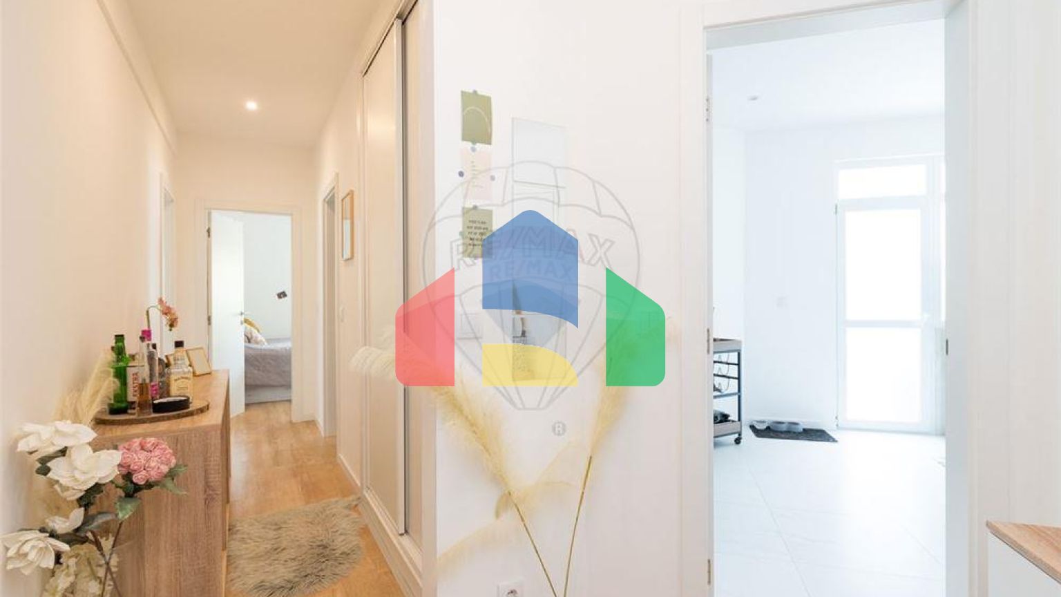 Residential - Condo/Apartment - T2 - Marinha Grande, Marinha Grande - PT