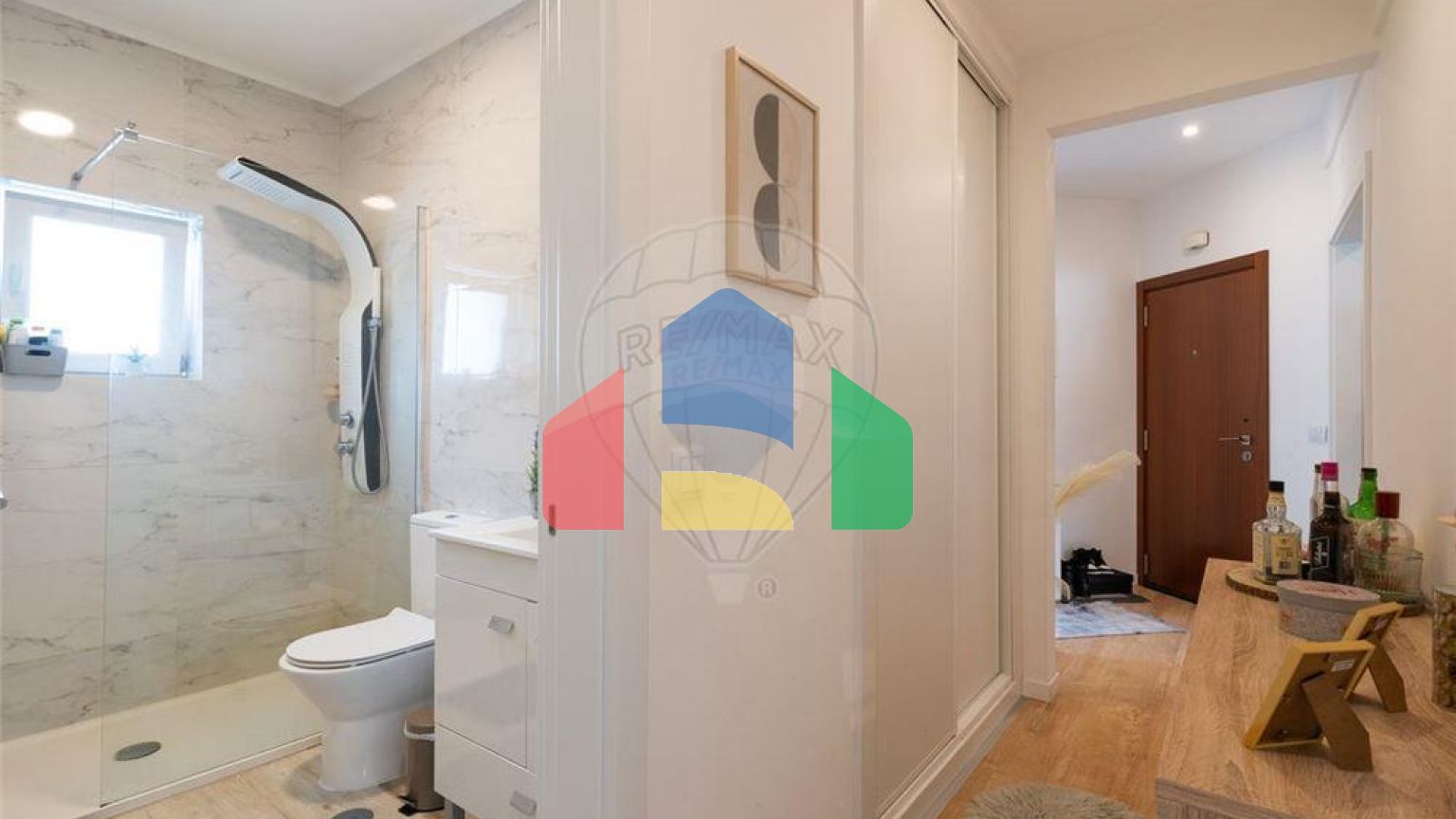 Residential - Condo/Apartment - T2 - Marinha Grande, Marinha Grande - PT