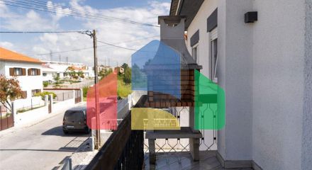 Residential - Condo/Apartment - T2 - Marinha Grande, Marinha Grande - PT
