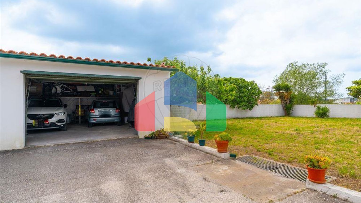 Residential - Condo/Apartment - T3 - Marinha Grande, Marinha Grande - PT