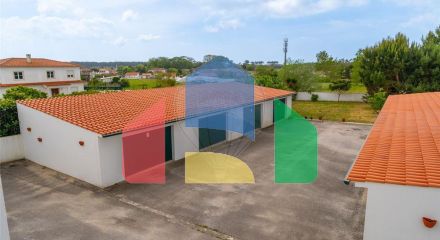 Residential - Condo/Apartment - T3 - Marinha Grande, Marinha Grande - PT