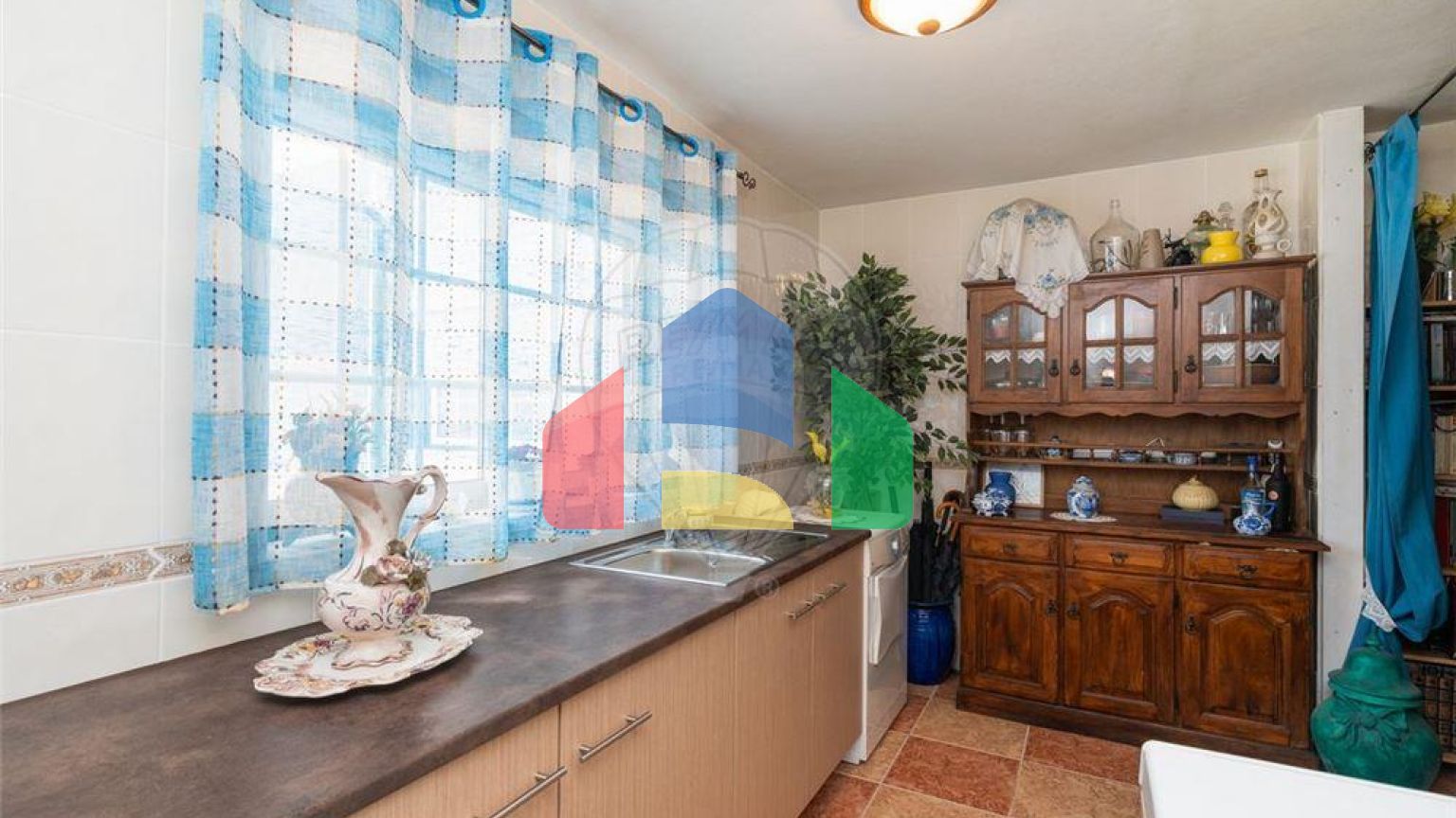 Residential - Condo/Apartment - T3 - Marinha Grande, Marinha Grande - PT