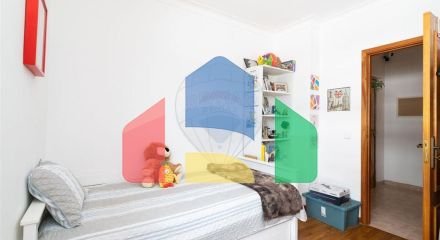 Residential - Condo/Apartment - T3 - Marinha Grande, Marinha Grande - PT