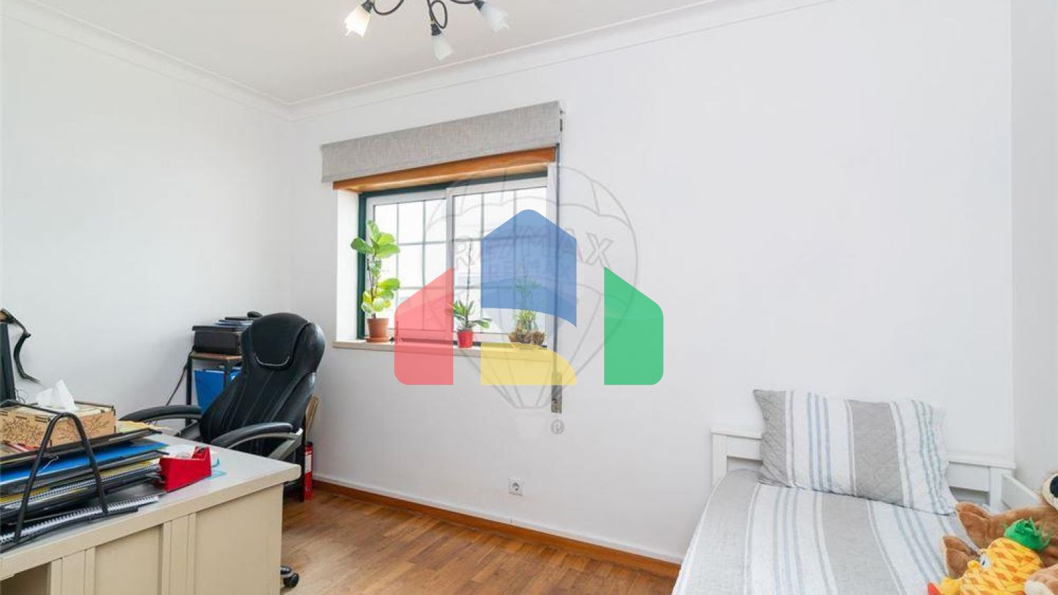 Residential - Condo/Apartment - T3 - Marinha Grande, Marinha Grande - PT