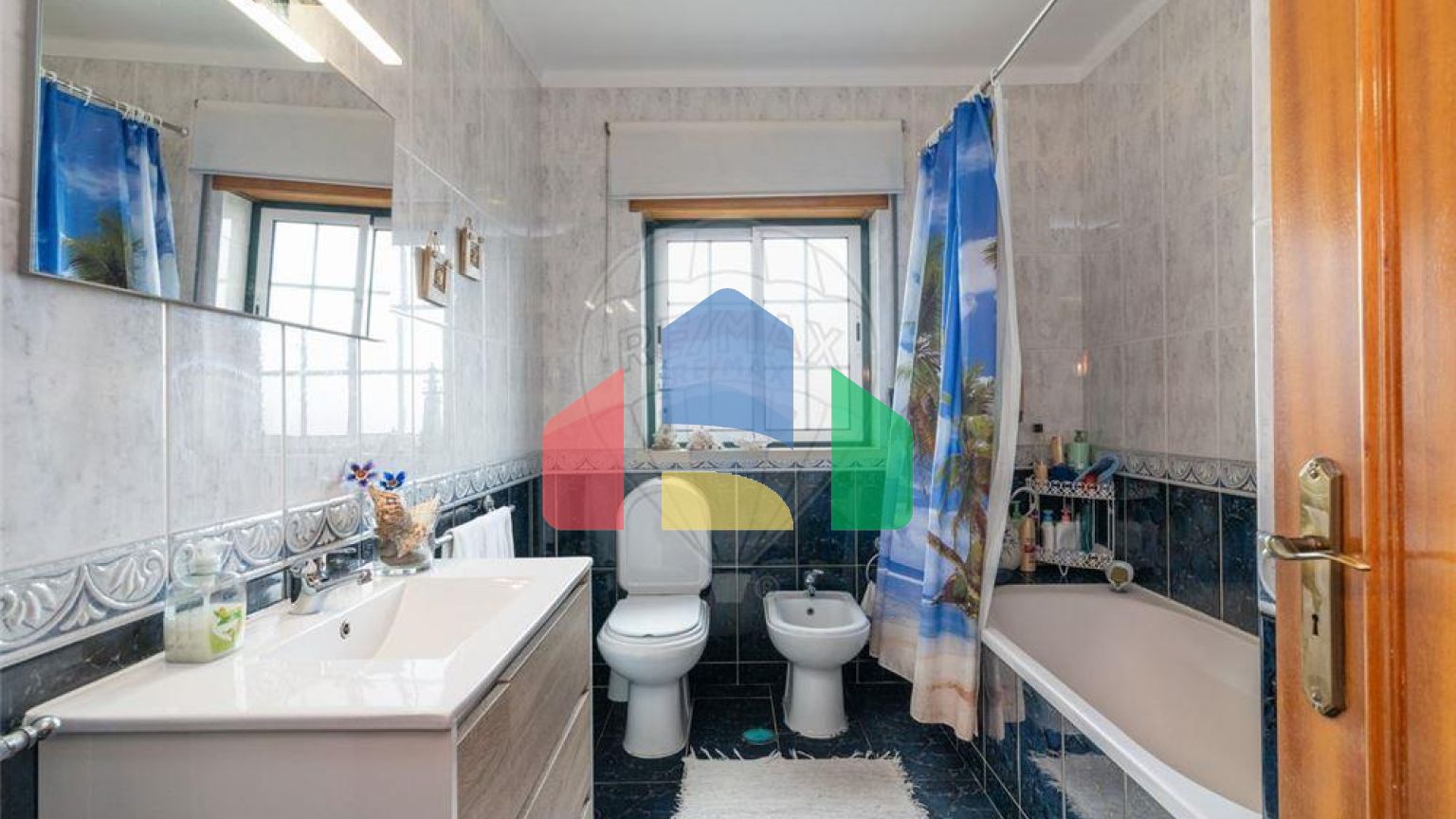 Residential - Condo/Apartment - T3 - Marinha Grande, Marinha Grande - PT