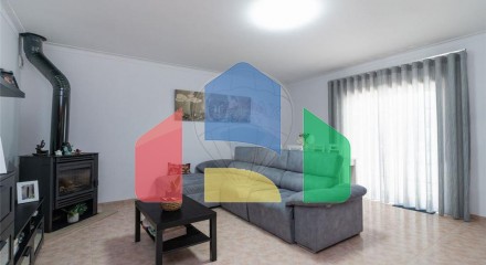 Residential - Condo/Apartment - T3 - Marinha Grande, Marinha Grande - PT