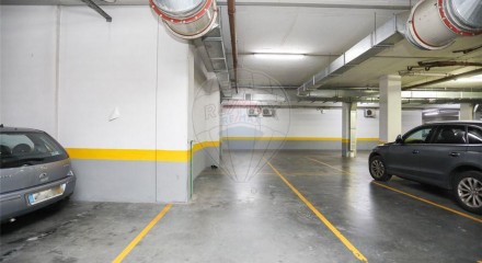 Commercial - Commercial/Retail - Alvalade, Lisbon - PT
