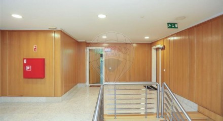 Commercial - Commercial/Retail - Alvalade, Lisbon - PT