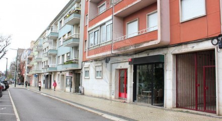 Commercial - Sale of Business - Alvalade, Lisbon - PT