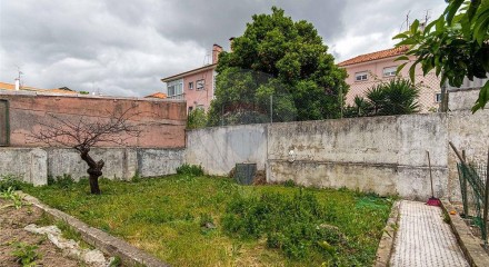 Residential - Condo/Apartment - T2 - Alvalade, Lisbon - PT