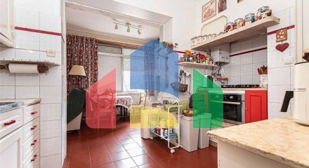 Residential - Condo/Apartment - T2 - Alvalade, Lisbon - PT