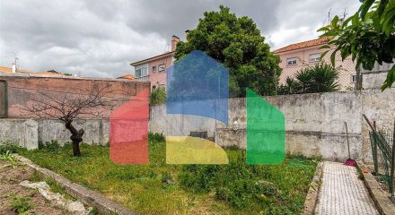 Residential - Condo/Apartment - T2 - Alvalade, Lisbon - PT
