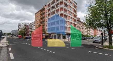 Residential - Condo/Apartment - T2 - Alvalade, Lisbon - PT
