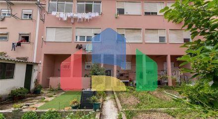 Residential - Condo/Apartment - T2 - Alvalade, Lisbon - PT