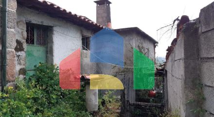 Residential - Single Family Home - T3 - Gouviães e Ucanha, Tarouca - PT Residential - Single Family Home - T3 - Gouviães e Ucanha, Tarouca - PT