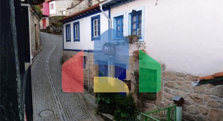 Residential - Single Family Home - T3 - Gouviães e Ucanha, Tarouca - PT