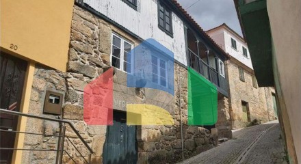 Residential - Single Family Home - T3 - Gouviães e Ucanha, Tarouca - PT