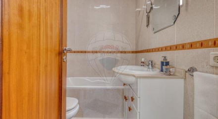 Residential - Condo/Apartment - T3 - Vilar de Andorinho, Vila Nova de Gaia - PT