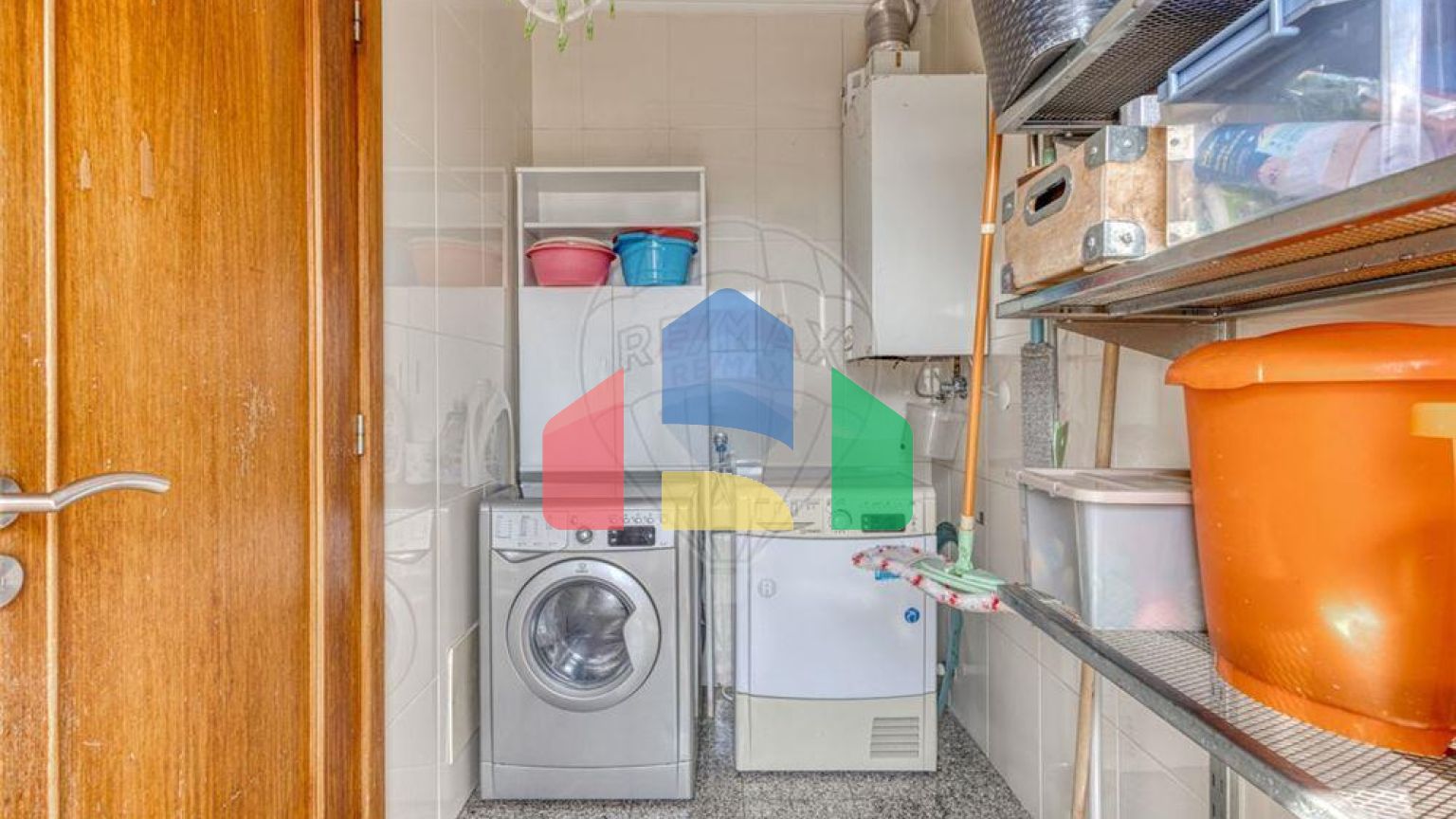 Residential - Condo/Apartment - T3 - Vilar de Andorinho, Vila Nova de Gaia - PT