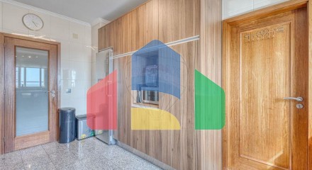 Residential - Condo/Apartment - T3 - Vilar de Andorinho, Vila Nova de Gaia - PT