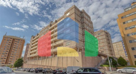 Residential - Condo/Apartment - T3 - Vilar de Andorinho, Vila Nova de Gaia - PT