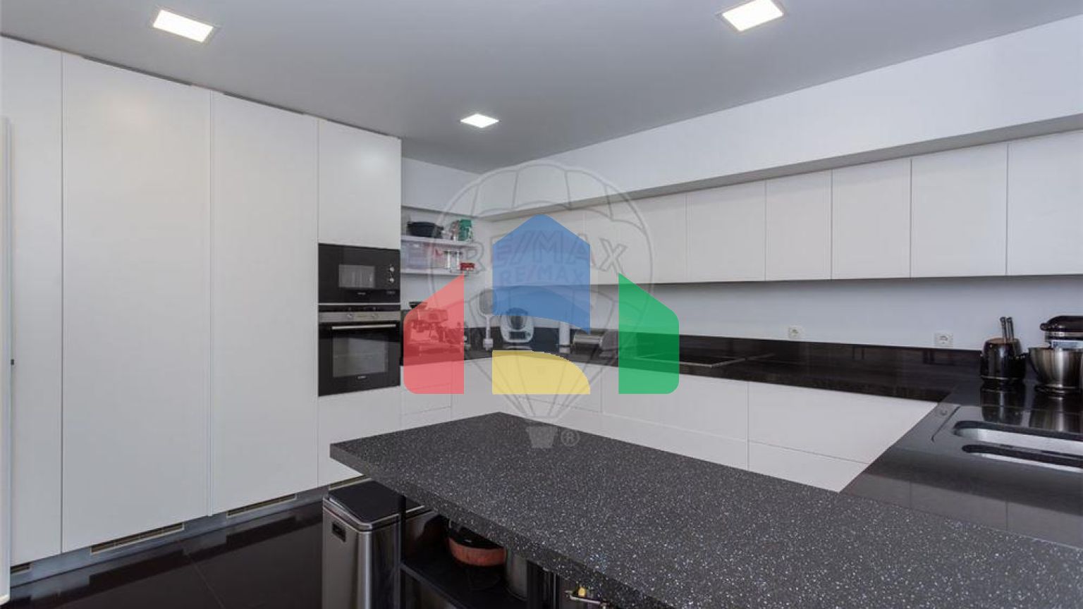 Residential - Single Family Home - T5 - Alcabideche, Cascais - PT