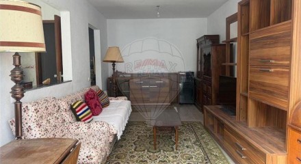 Residential - Condo/Apartment - T3 - Corroios, Seixal - PT
