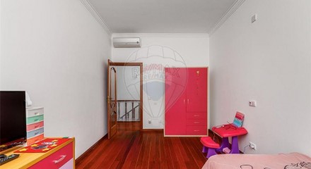 Residential - Single Family Home - T5 - Corroios, Seixal - PT