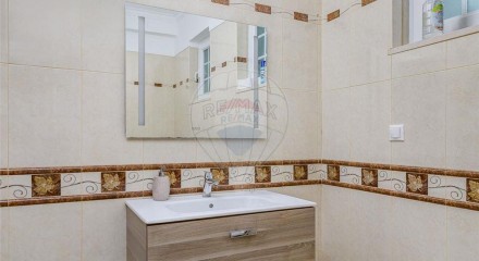 Residential - Single Family Home - T5 - Corroios, Seixal - PT
