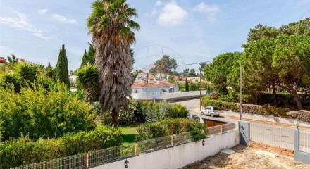 Residential - Single Family Home - T5 - Corroios, Seixal - PT