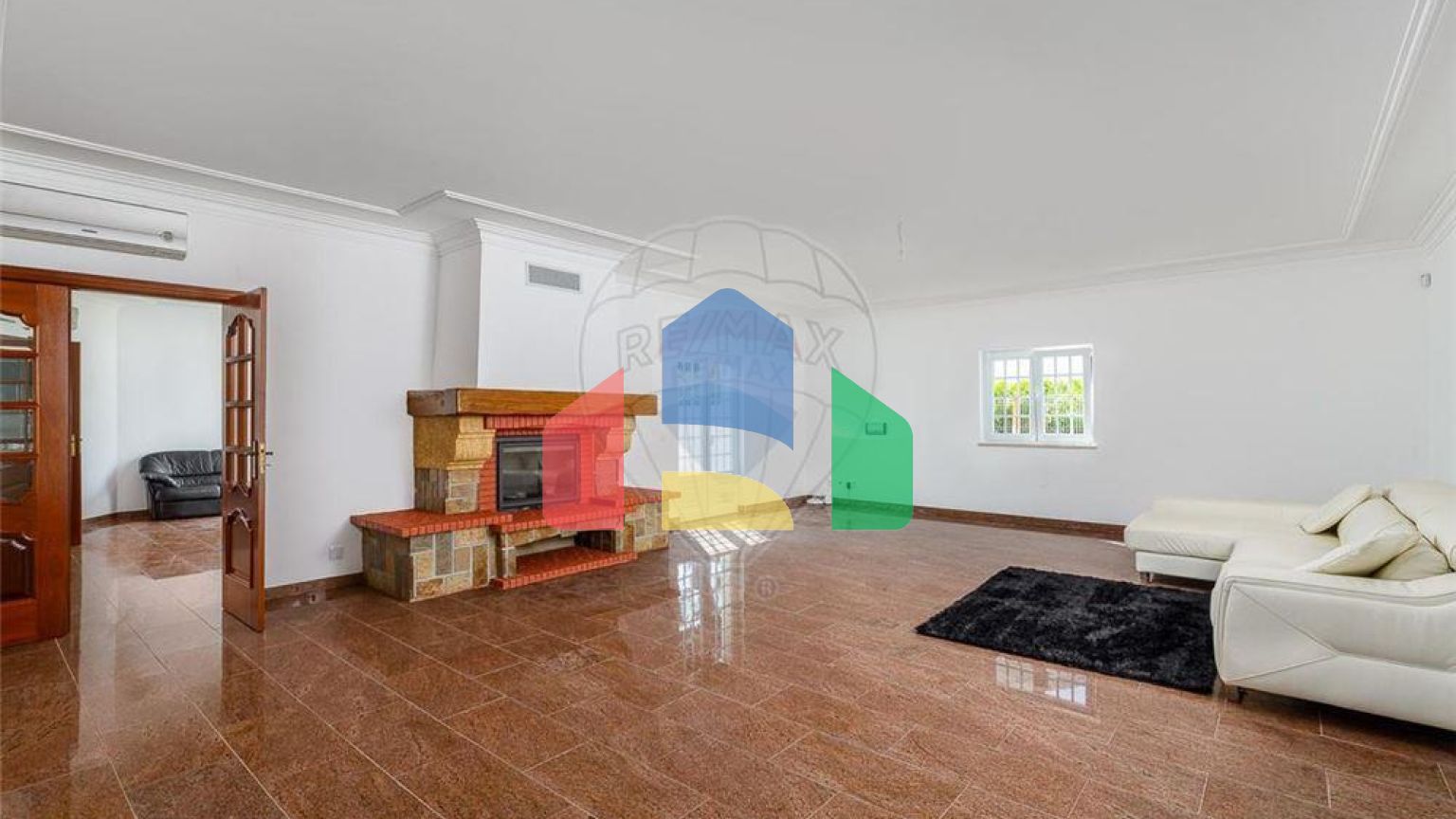 Residential - Single Family Home - T5 - Corroios, Seixal - PT