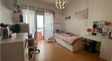 Residential - Condo/Apartment - T3 - Corroios, Seixal - PT