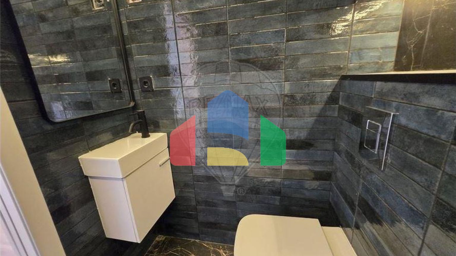 Residential - Single Family Home - T2 - Santa Marinha e São Pedro da Afurada, Vila Nova de Gaia - PT