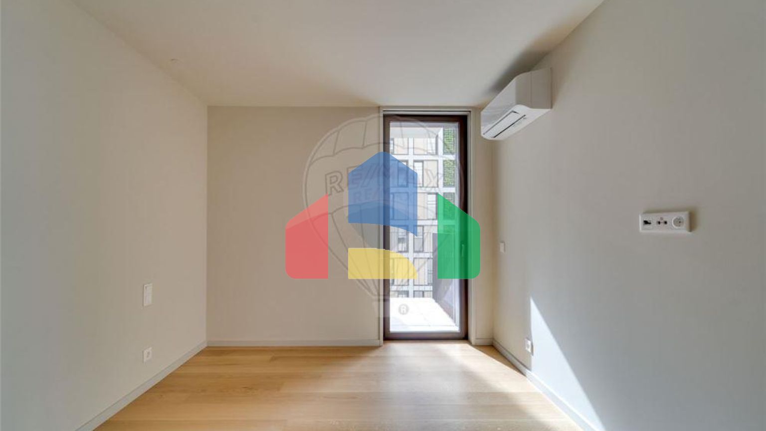 Residential - Condo/Apartment - T3 - Santa Marinha e São Pedro da Afurada, Vila Nova de Gaia - PT