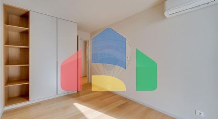 Residential - Condo/Apartment - T3 - Santa Marinha e São Pedro da Afurada, Vila Nova de Gaia - PT