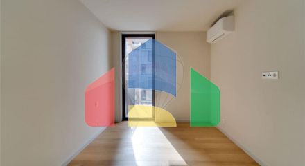 Residential - Condo/Apartment - T3 - Santa Marinha e São Pedro da Afurada, Vila Nova de Gaia - PT