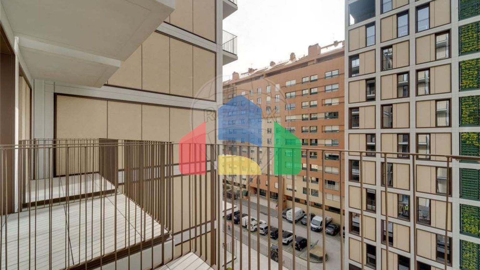 Residential - Condo/Apartment - T3 - Santa Marinha e São Pedro da Afurada, Vila Nova de Gaia - PT