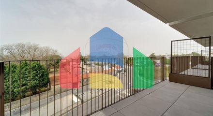 Residential - Condo/Apartment - T3 - Santa Marinha e São Pedro da Afurada, Vila Nova de Gaia - PT