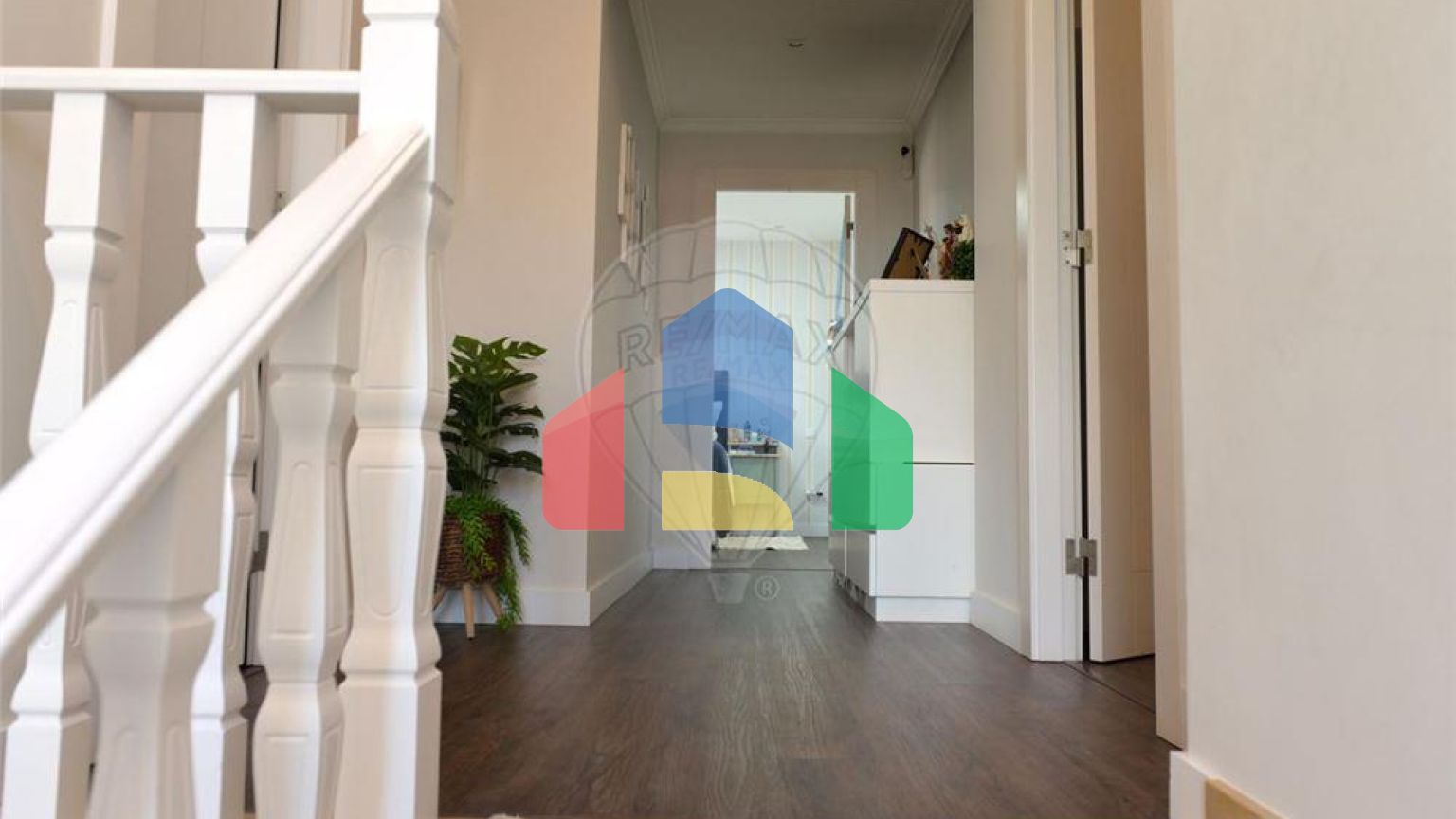 Residential - Single Family Home - T4 - Azeitão (São Lourenço e São Simão), Setubal - PT