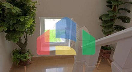 Residential - Single Family Home - T4 - Azeitão (São Lourenço e São Simão), Setubal - PT